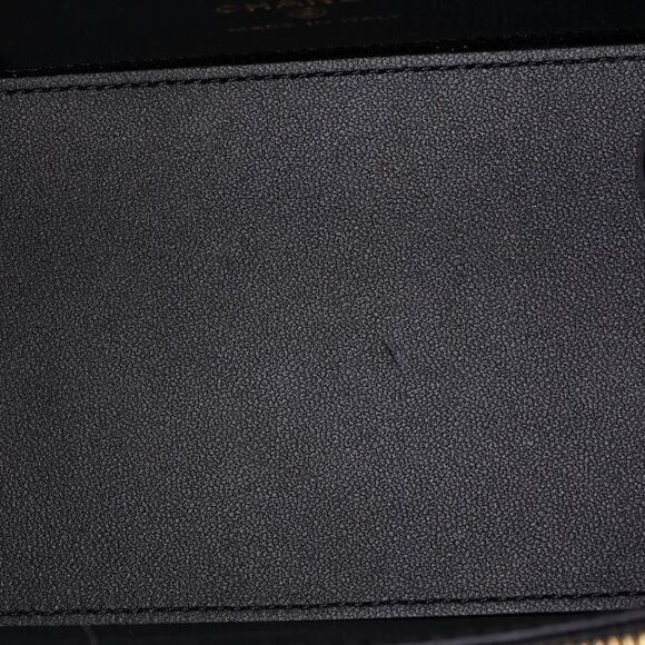 Chanel CC Woven Logo Handle Vanity Case with Chain Quilted Lambskin with Crystal - Picture 5 of 6